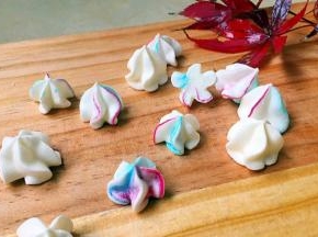 冷了马上放入密封袋防潮。