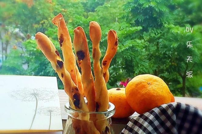 黑椒牛肉面包棒