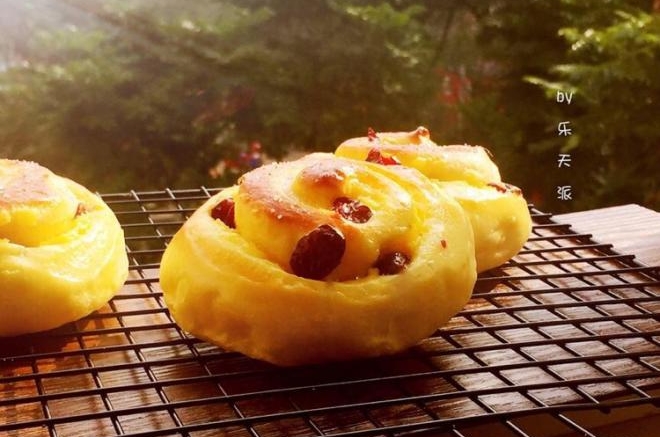 蔓越莓黄油面包