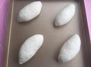 放入烤盘，烤箱发酵到1.5-2倍