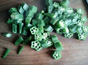 捞出过凉水后切圈