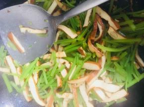 拌匀即可出锅装盘