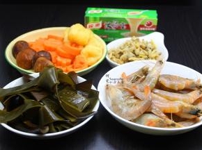 把所有食材全部准备好；