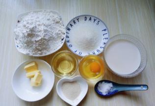 准备食材，并称重。