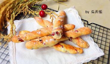 烤箱预热上下火210度，烤18-20分钟