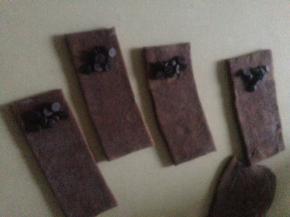 在一边摆上巧克力