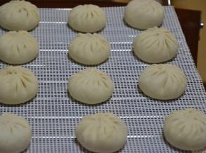 依次做好后发酵温度38度，湿度80%，1小时左右