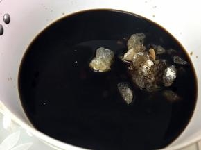 加入碎老冰糖