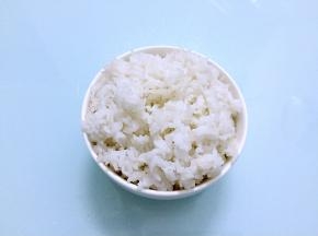准备一碗米饭