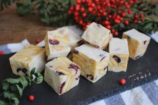 边切边吃的节奏，不一会儿十几块下肚了！啊~