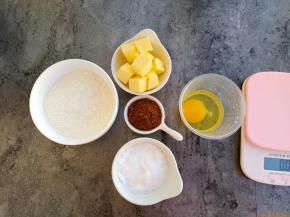 准备好食材，黄油需要提前室温软化
