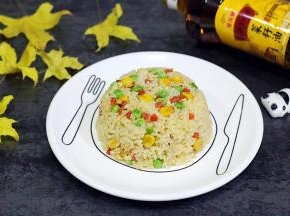 给自己来一份美味的炒饭吧！