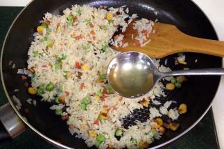 加入1大匙料酒。