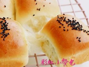 18、小餐包之间可以拉出漂亮的薄膜