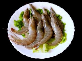 海虾洗净备用