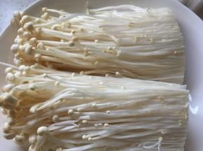金针菇切去根部
