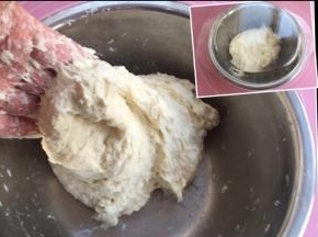 酵母溶化在水里，面粉和盐拌匀。然后让水分充分湿润面粉。静置15分钟