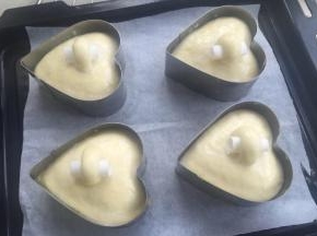 入烤箱发酵到8分满