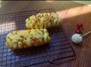 烤箱预热上下火175度，烤18分钟