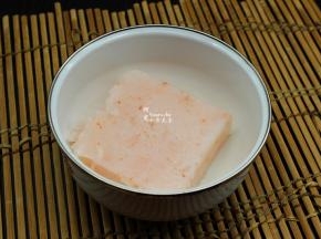 虾肉室温内解冻；