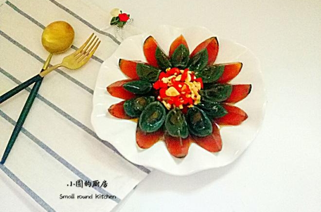 凉拌皮蛋