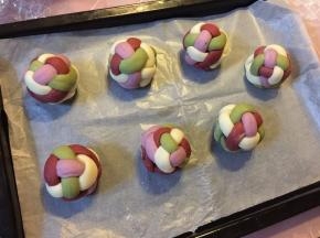 接着再饧发20分钟左右。