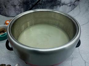 高汤适量【可以是骨头汤或者鸡熬的汤】