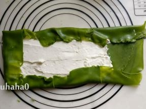 饼皮的其他3面向里折起