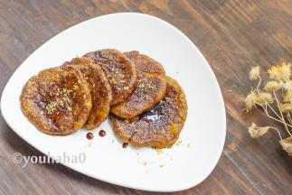 待糖汁收浓后盛出，趁热食用