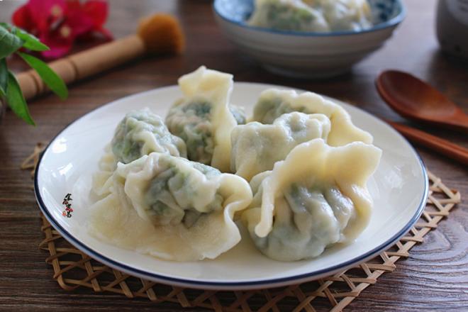 皇帝菜鲜肉饺子