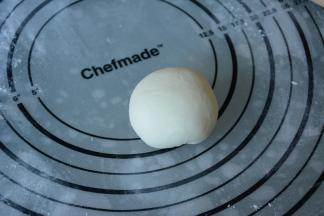 8.收口收紧朝下。