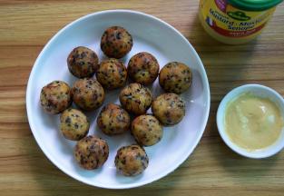 外焦里嫩，又香又好吃，搭配自己喜欢的酱汁就行