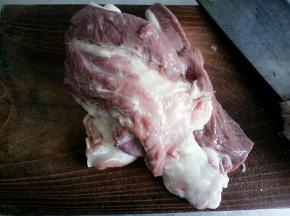 羊肉一块