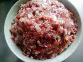 准备肉馅