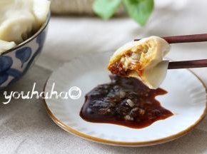 沾点蒜泥，好吃不过饺子