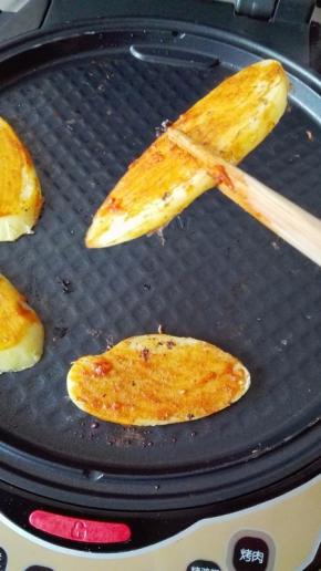 合上盖子，再用一次大饼功能，到时取出即可