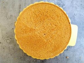 盖上另一半蛋糕胚