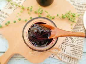 大粒蓝莓清晰可见