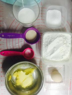 用称量好我们所需要的材料