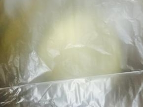 面盆覆盖保鲜膜