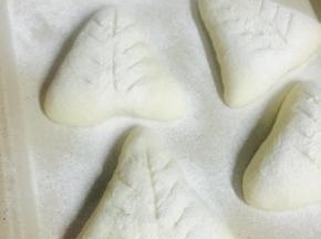 用割包刀割出你想要的花纹和图案