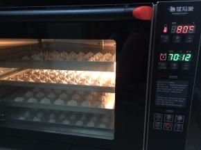送进预热好的猛玛象风炉80度120分钟