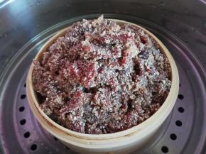 上锅蒸1个小时左右即可