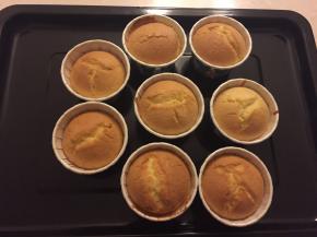 烤好取出等待冷却；