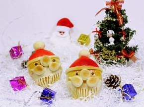 圣诞老人陪我们一起过节了，Merry Christmas！