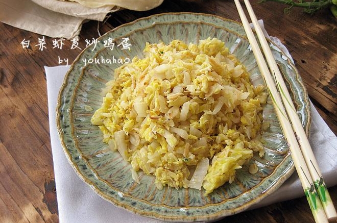 白菜虾皮炒鸡蛋