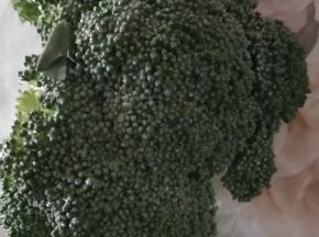 西兰花清洗干净