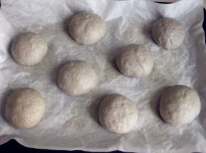 依次做完全部，放入烤盘