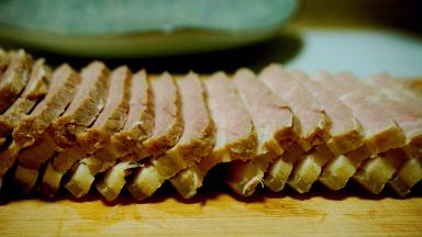 五花肉切9.5cm厚的片