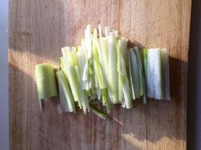 葱白切丝